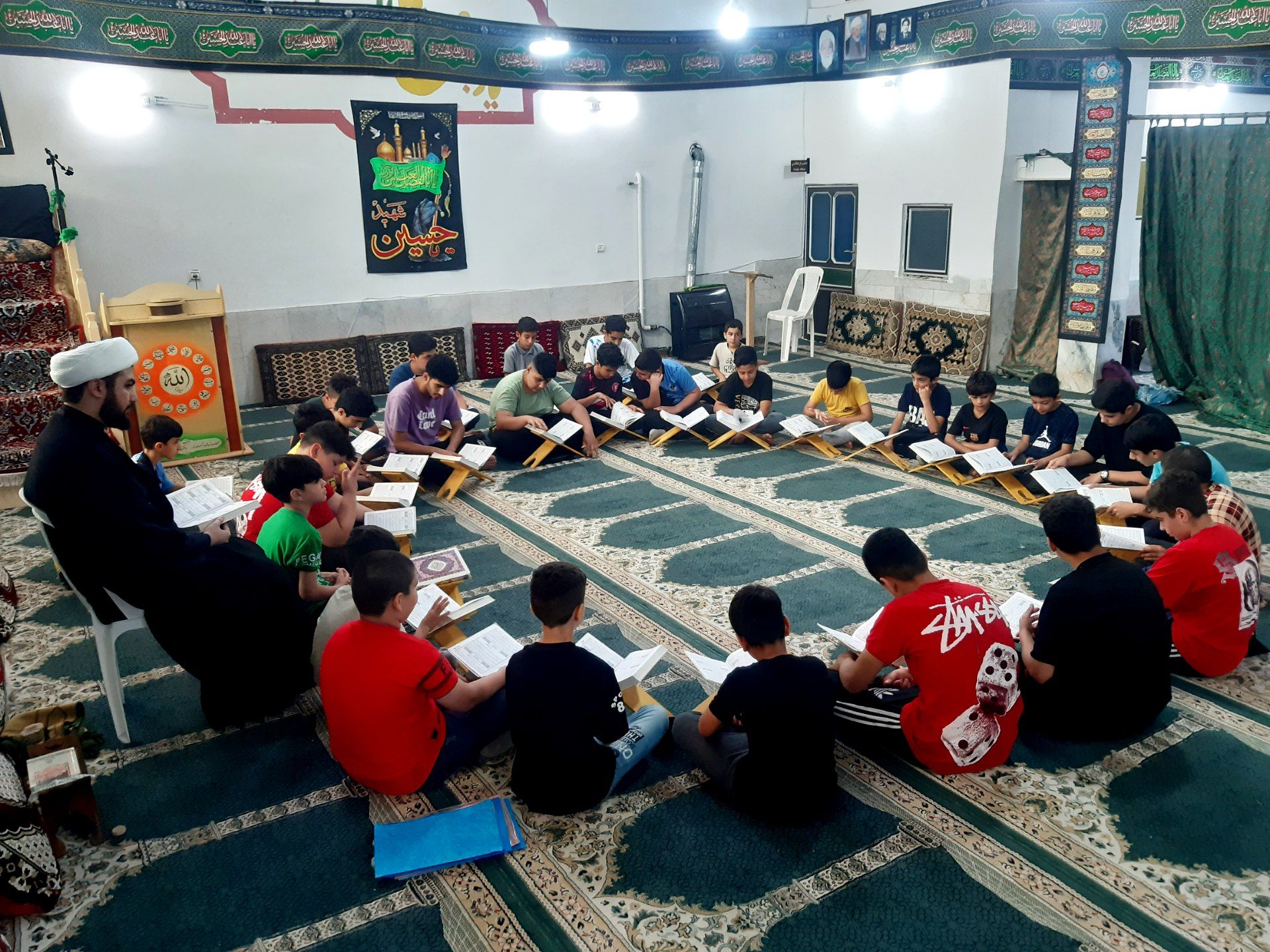 طرح " رفاقت با قرآن" در کانون مهديه املش